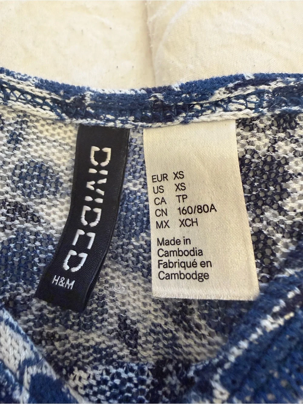 H&M Blue Floral Lace-Trim Crop Top